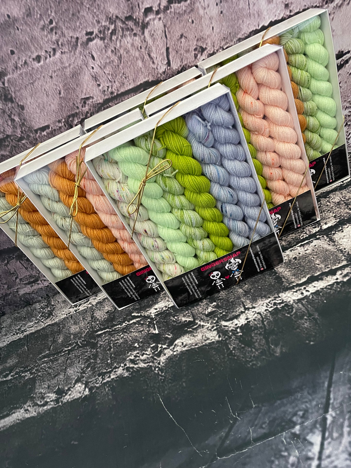 WILDFLOWER... choose colourway and base from drop down menu