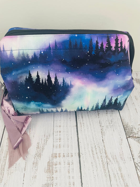 FIREFLY FOREST .... Med Wire frame bag ...CUSTOM PRINT .....INCLUDES BAG BLING WITH PROGRESS KEEPER