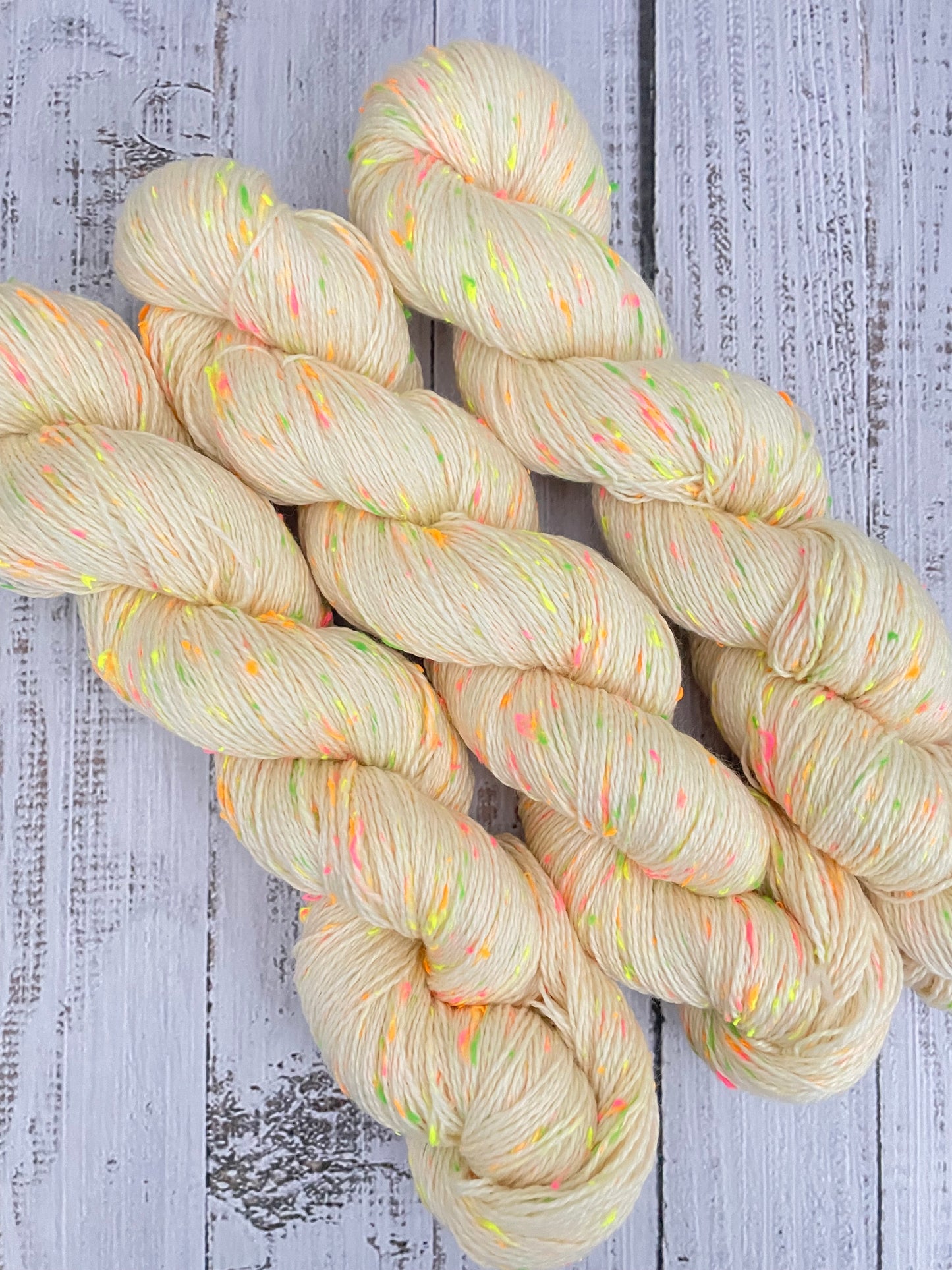 BUTTERCREAM SPRINKLES ...COSMIC FINGERING ...BLACK LIGHT REACTIVE NEPS