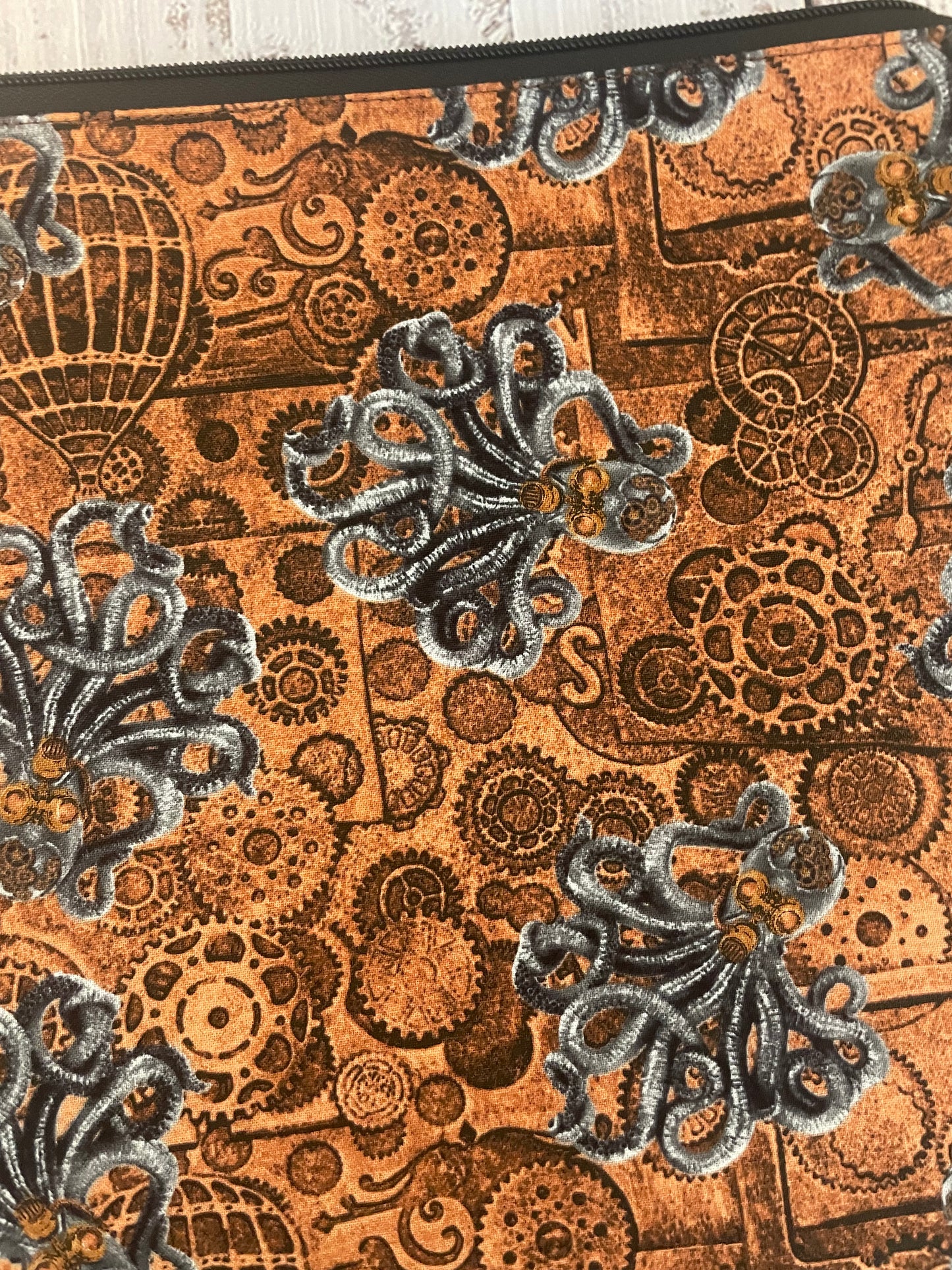 STEAMPUNK OCTOPUS SMALL STITCHING BAG