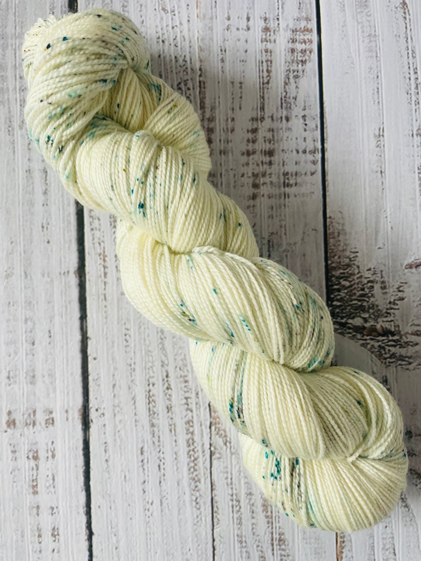 WATERCOLOUR MOUNTAINS 5 SKEIN FADE ON LUSH FINGERING 2 PLY ....CHOOSE COLOURWAY FROM MENU