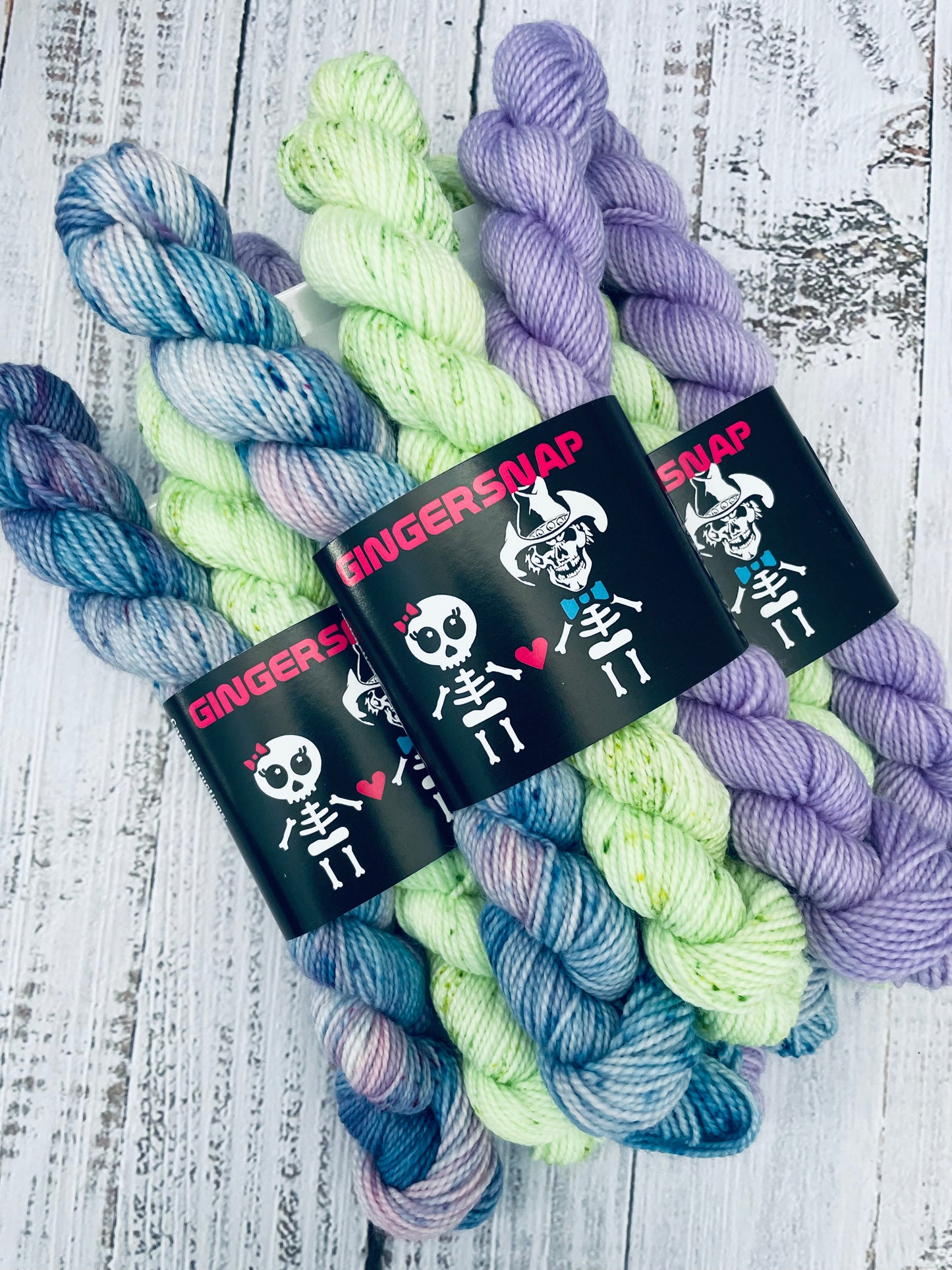 JUNE'S GNOME CLUB ...PLEASE CHOOSE SET FROM MENU .... LUSH FINGERING WEIGHT 2 PLY