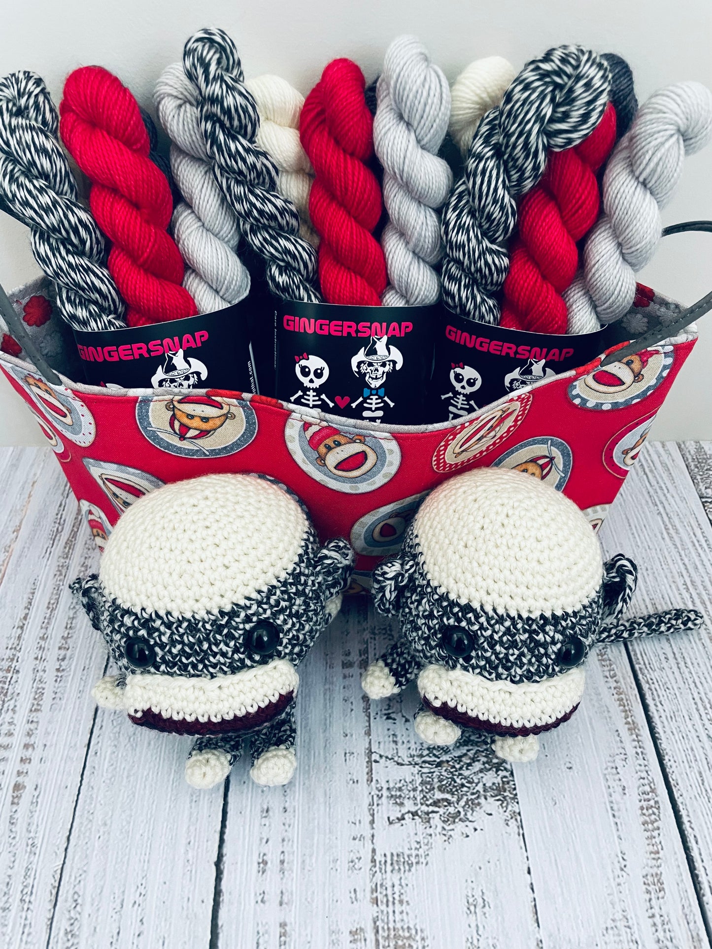 SOCK MONKEY MINI TOTE BAG & MINISNAP SET ...LUSH Fingering & Mighty Marled fingering (5)...1 SET OF MONKEY STITCH TOPPERS, 1 PROGRESS KEEPER, 1 STITCH MARKER