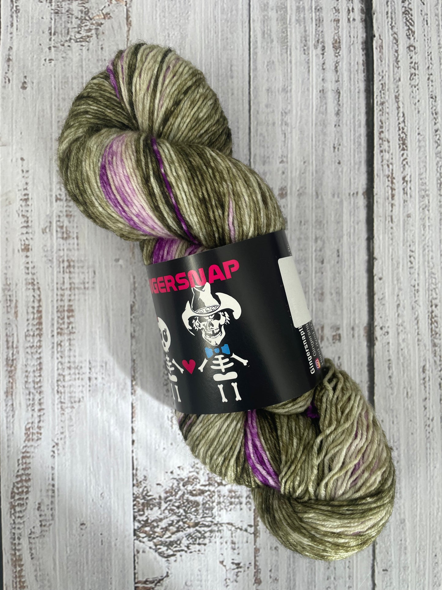 PRICKLY THISTLE .... HEATHERED GRADIENT FULL SKEINS (FINGERING WEIGHT)