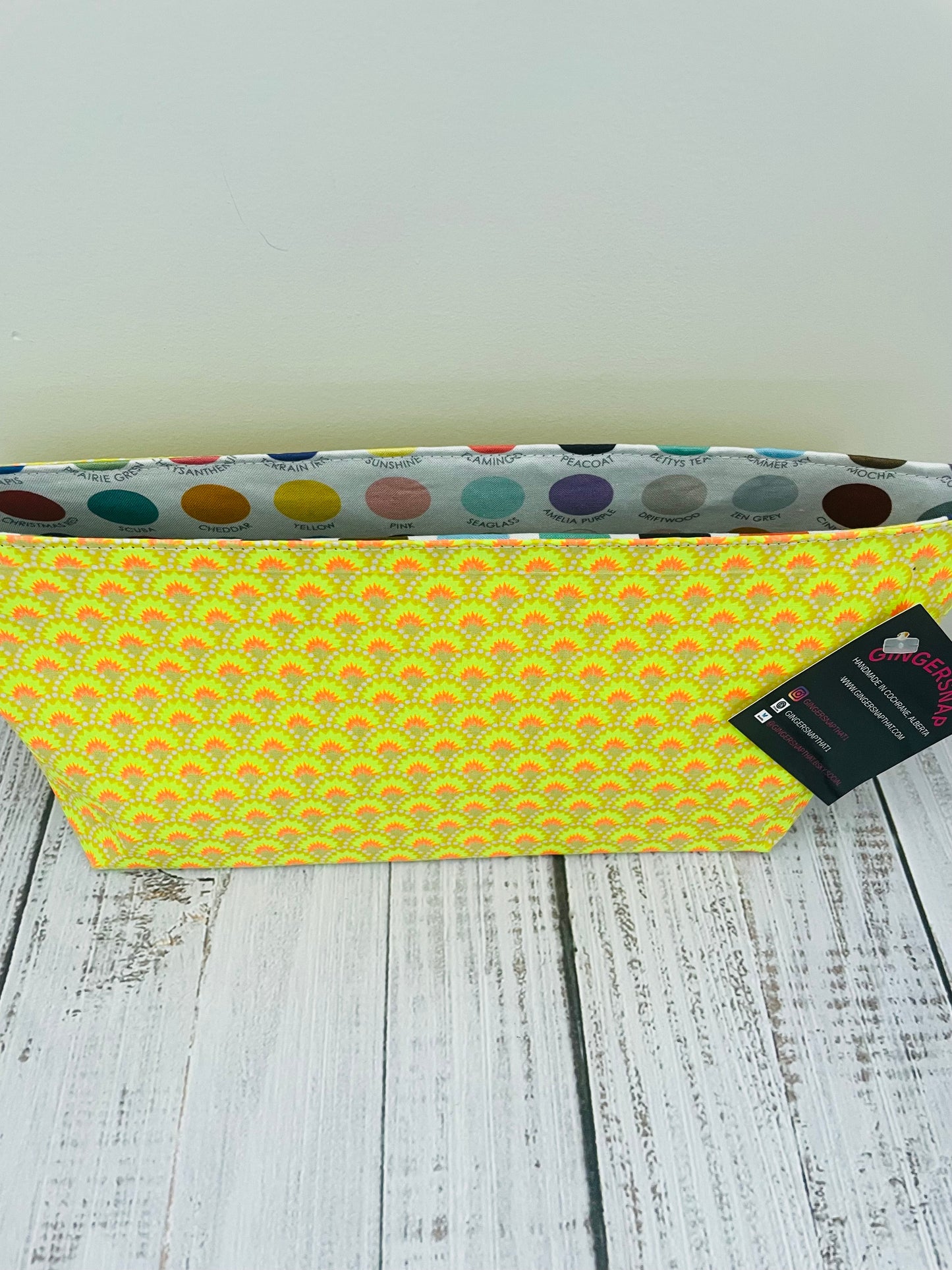 PINEAPPLE FLOWER ....CAKE CADDY ....BLACK LIGHT REACTIVE FABRIC