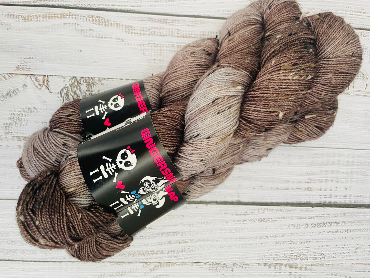 TWEEDY FINGERING  ...please choose colourway from menu
