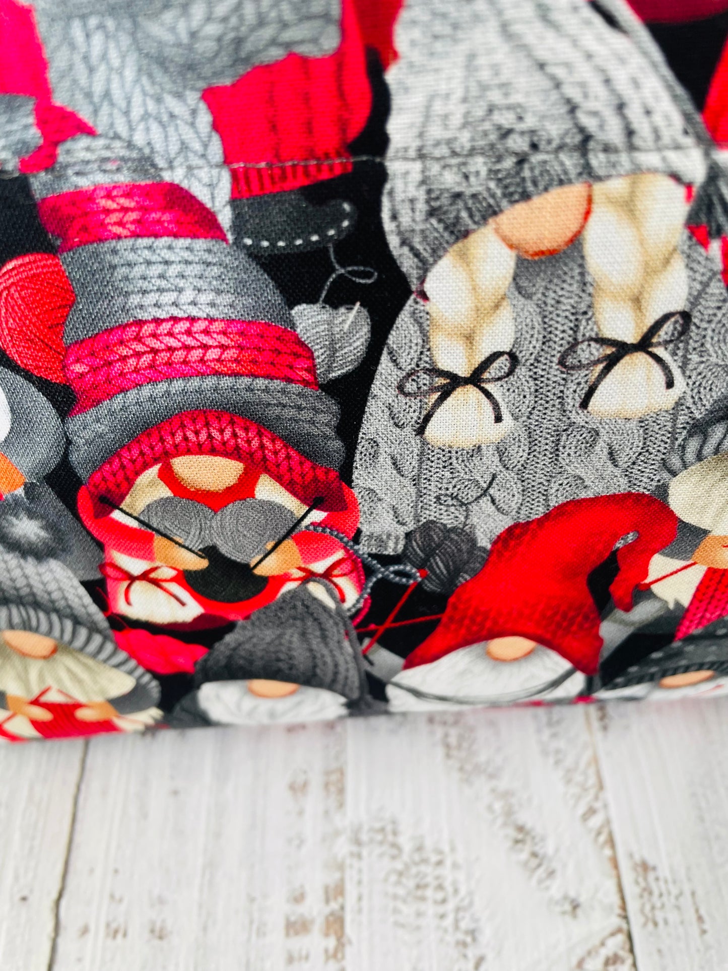 PREVIEW ...THESE WILL SHOW SOLDOUT UNTIL NOON MST OCT 25 TH......... NOV GNOME CLUB KNITTING GNOMES   ...,PLEASE CHOOSE SET FROM MENU ....JUST GNOME IT   ....LIMITED QUANTITIES
