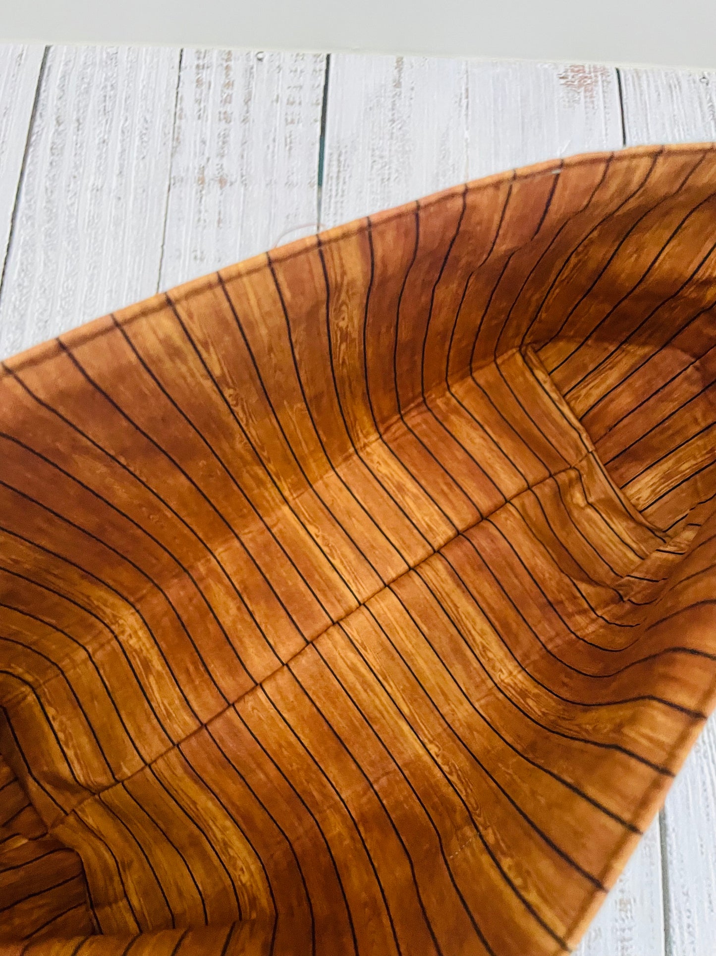 WINTER VIBES (GNOMES) ....CAKE CADDY......CUSTOM PRINT