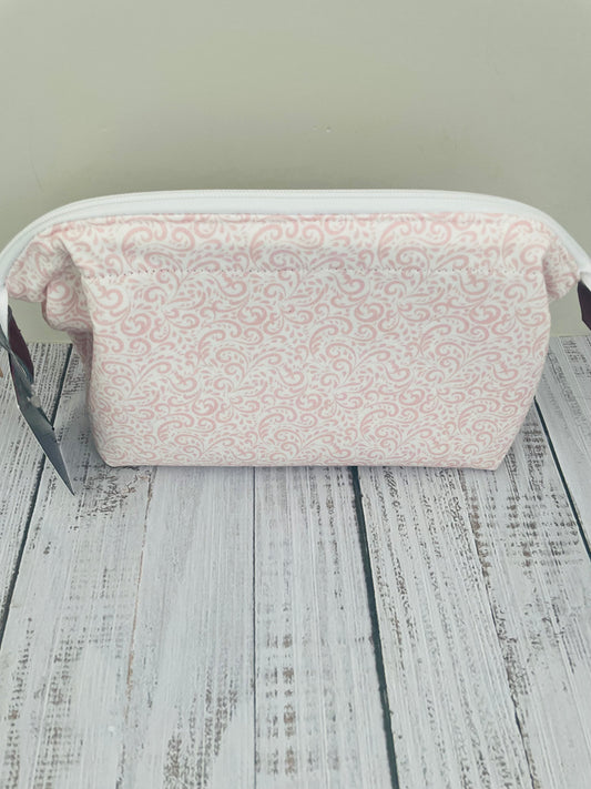 ANTIQUE LACE Small wire frame bag