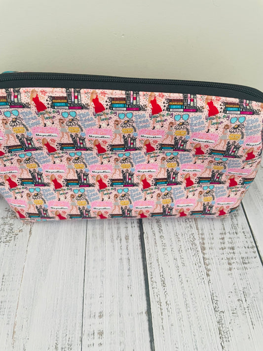 SWIFTIE   ...Small wire frame bag ...CUSTOM  PRINT