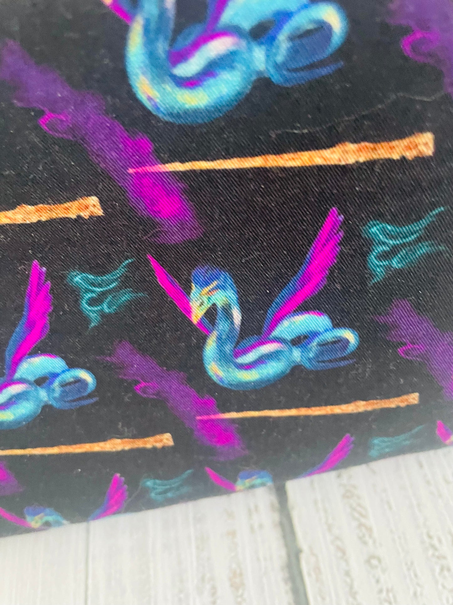 MYSTICAL SNAKES     Small wire frame bag