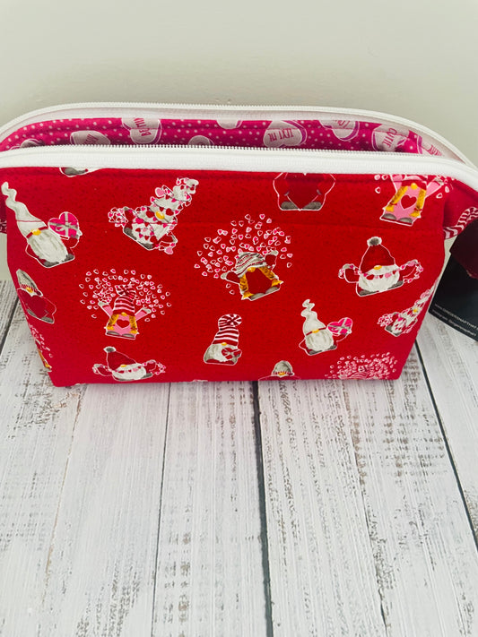 HEART GNOMES     Small wire frame bag