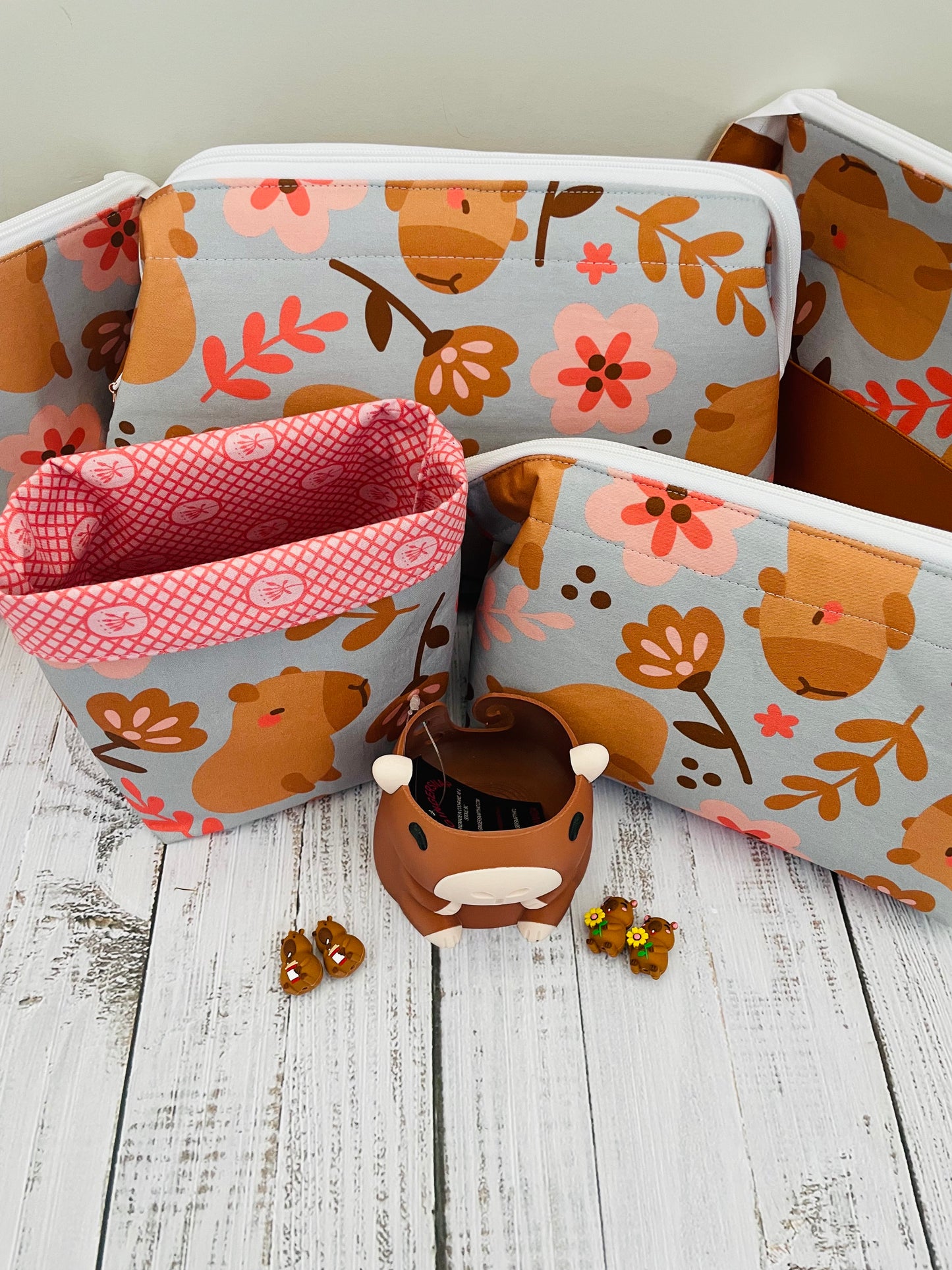 CUTIE CAPYBARA COLLECTION