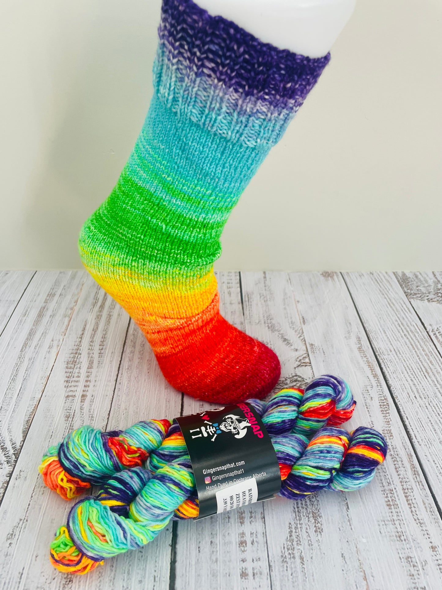 RAINBOW DRIFT   .... HEATHERED GRADIENT SOCKSETS  (FINGERING WEIGHT)