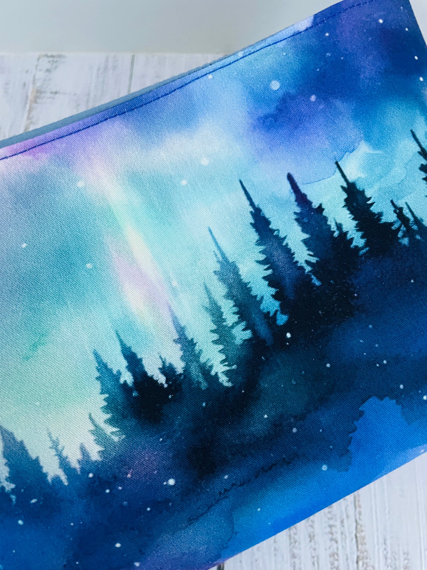 FIREFLY FOREST    ....CAKE CADDY
