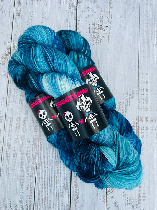 SHARED STITCHES .....PLUSH FINGERING WEIGHT