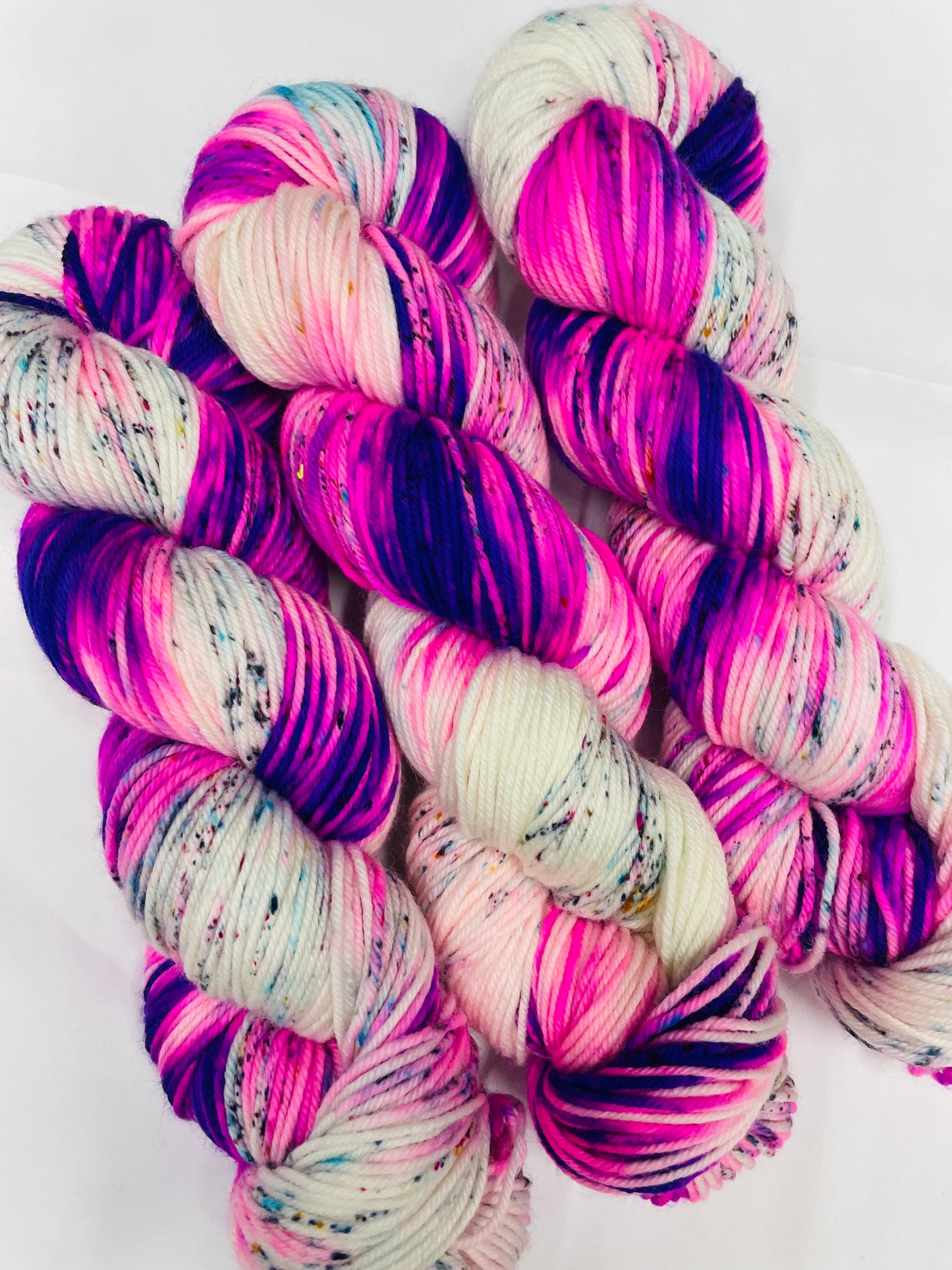 SPRINKLE PIE  ON CLASSIC DK ...BLACK LIGHT REACTIVE