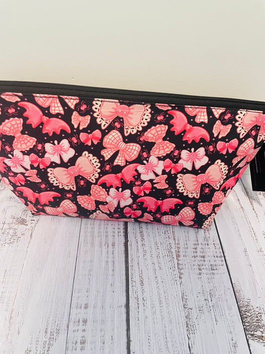 DEALY DARLING SOCKSETS & BAGS
