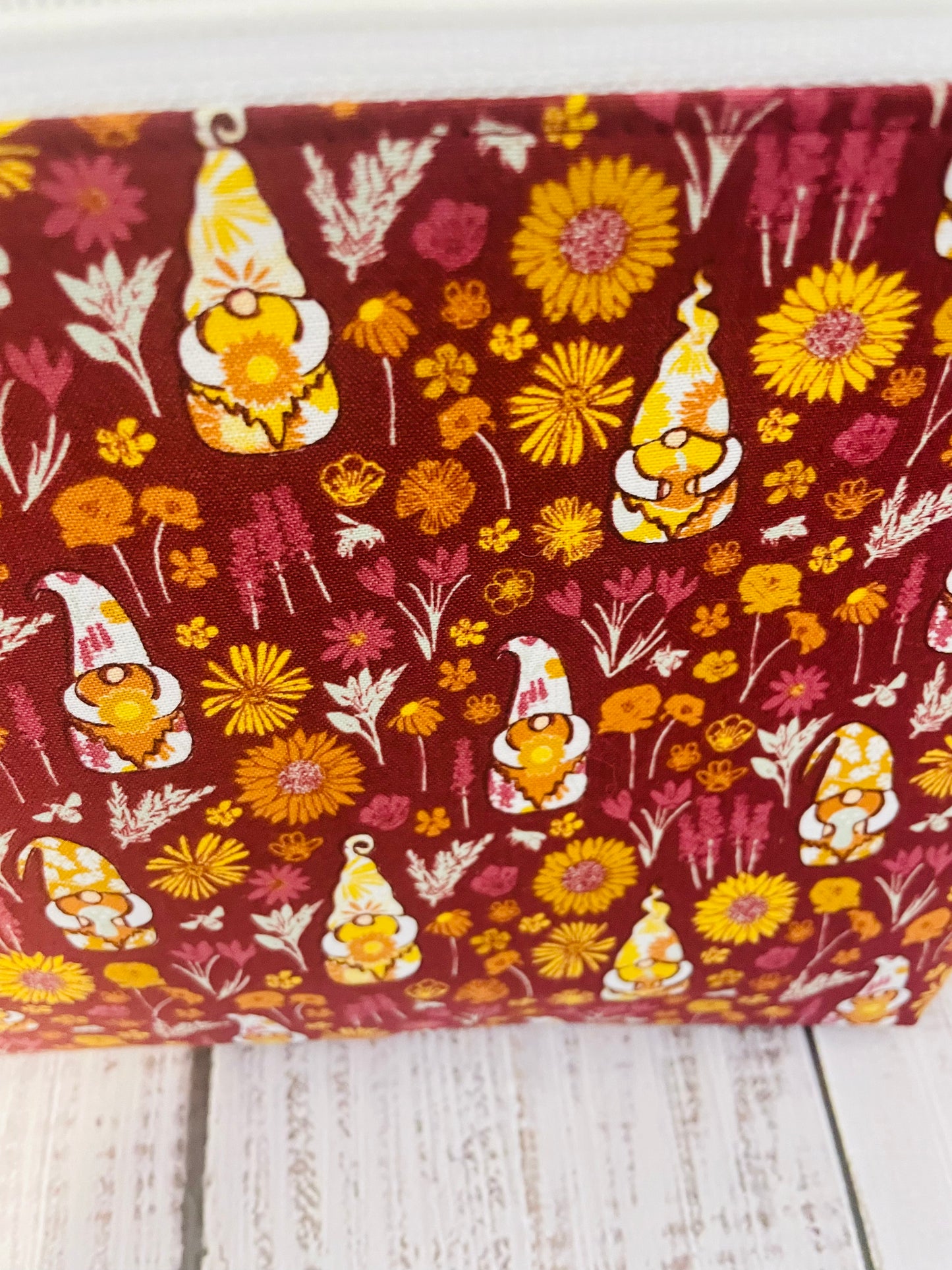 SUNFLOWER GNOMES  .... Lifestyle bag (soft no wire  , but interfaced)