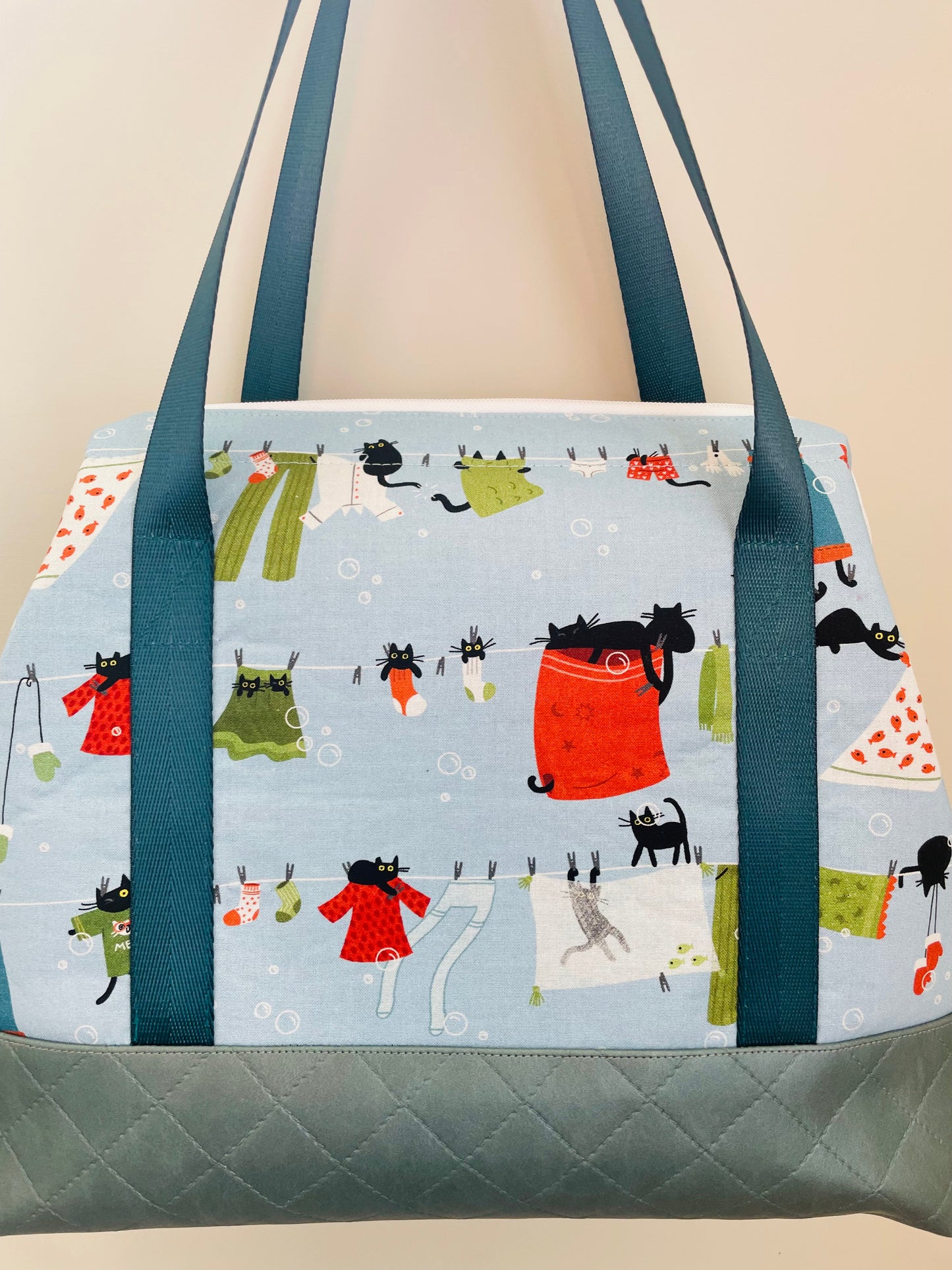 🍓🐈 PURRFECTLY PAIRED SOCK SET &  BAG UPDATE! 🐈🧺.....AUGUST 1 ST @ NOON MST