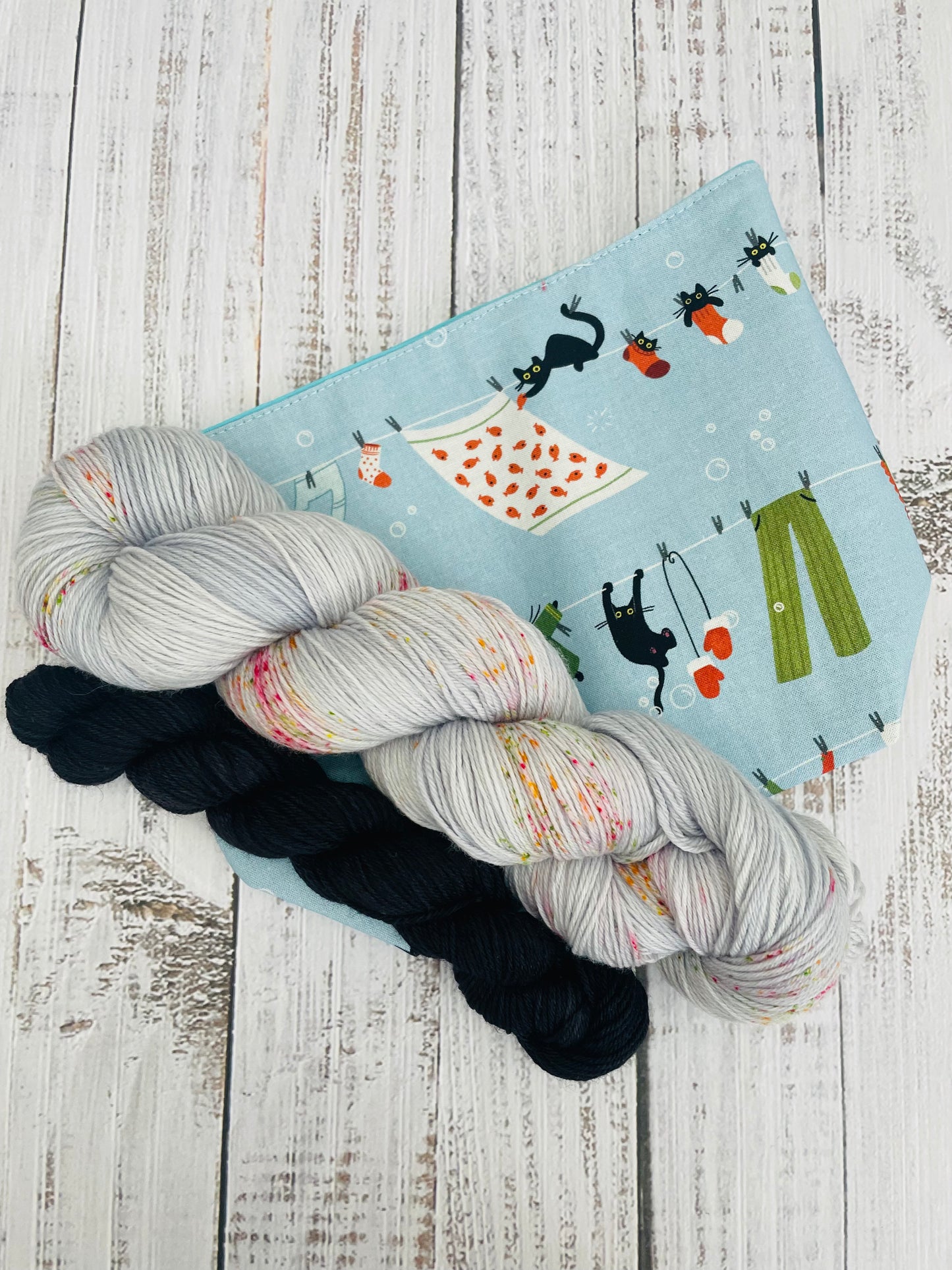 🍓🐈 PURRFECTLY PAIRED SOCK SET &  BAG UPDATE! 🐈🧺.....AUGUST 1 ST @ NOON MST