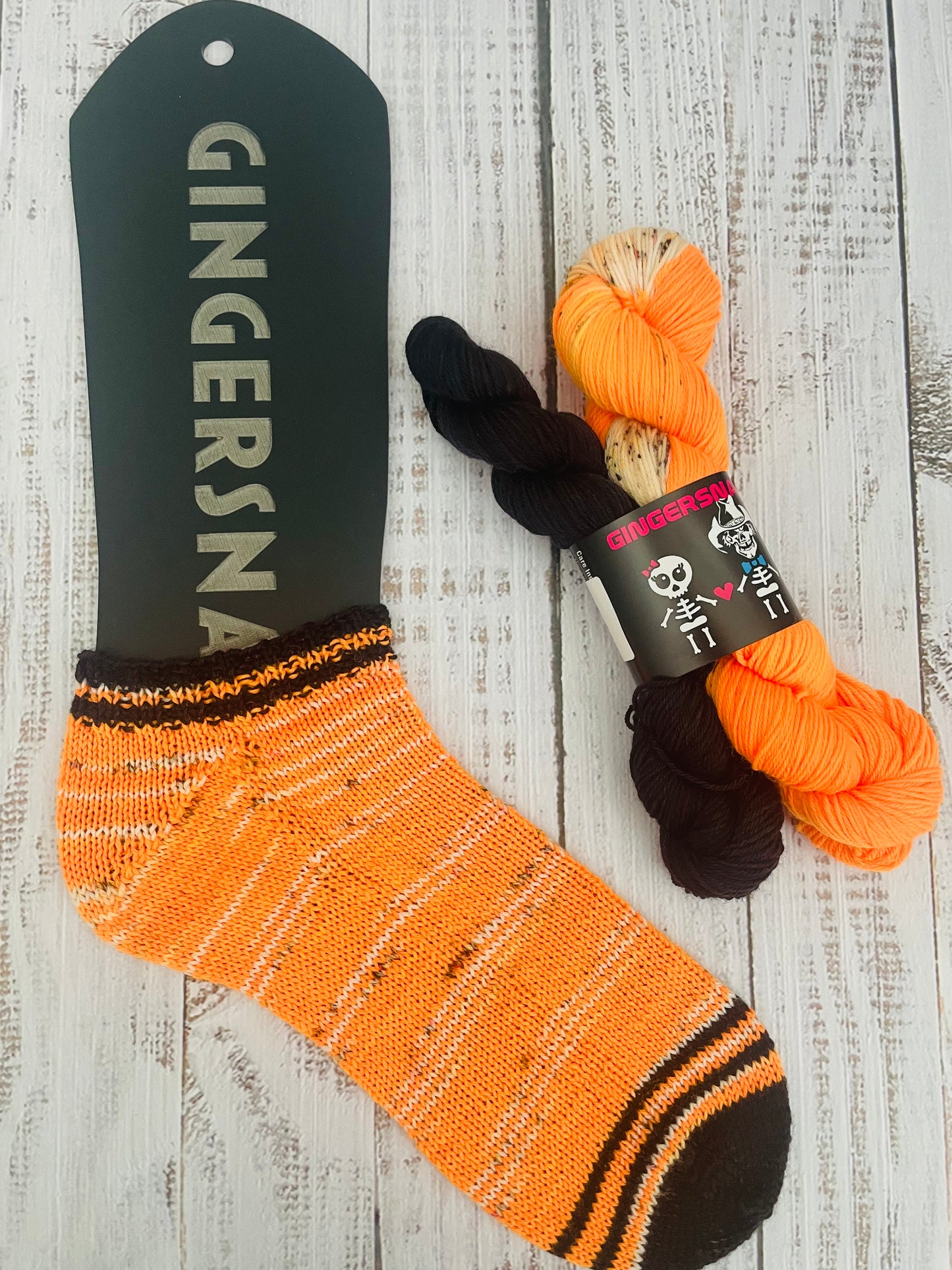 LEO'S  BITSIZE SOCKSETS & BAGS
