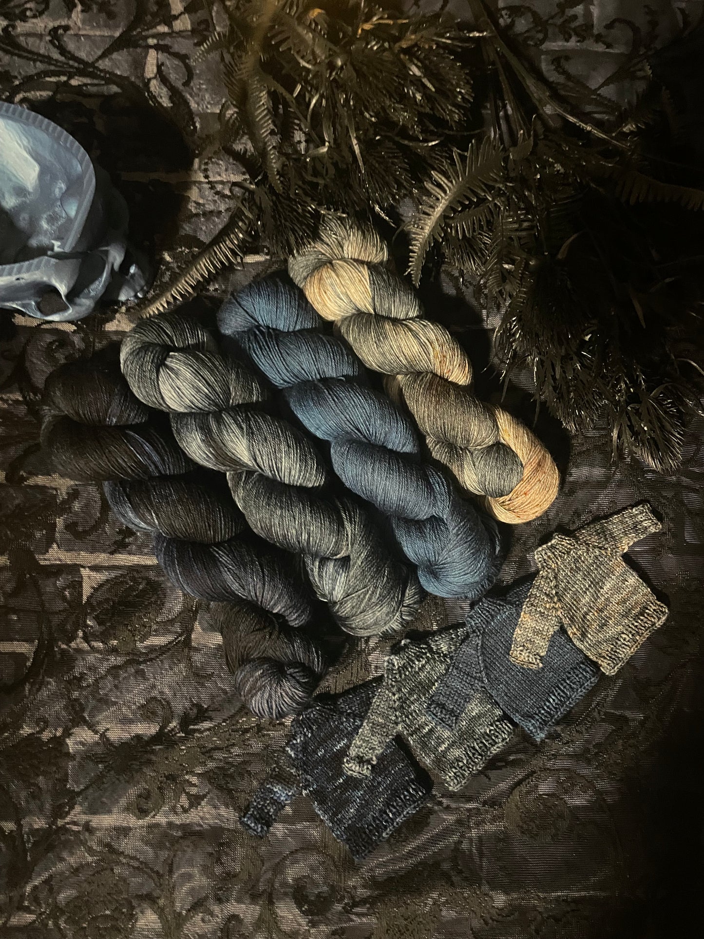 WHISPERS OF DARKNESS ....CHOOSE COLOURWAY FROM MENU BELOW
