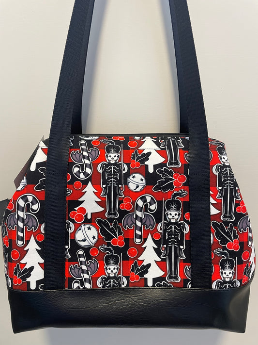 GOTHMAS....CANVAS LARGE WIRE FRAME BAG ...BLACK VINYL BOTTOM , SEATBELT WEBBING  SHOULDER LENGHT HANDLES