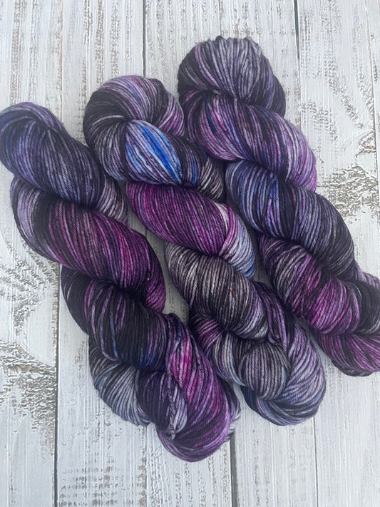 STORMGLASS  ON CLASSIC DK