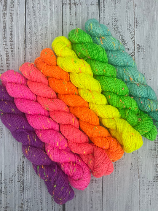 ALL THE NEON'S MINISNAP SET (7) ...COSMIC FINGERING   ...BLACK LIGHT REACTIVE NEPS