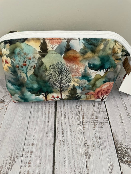 ALPINE FOREST   ...CUSTOM PRINT  Small wire frame bag
