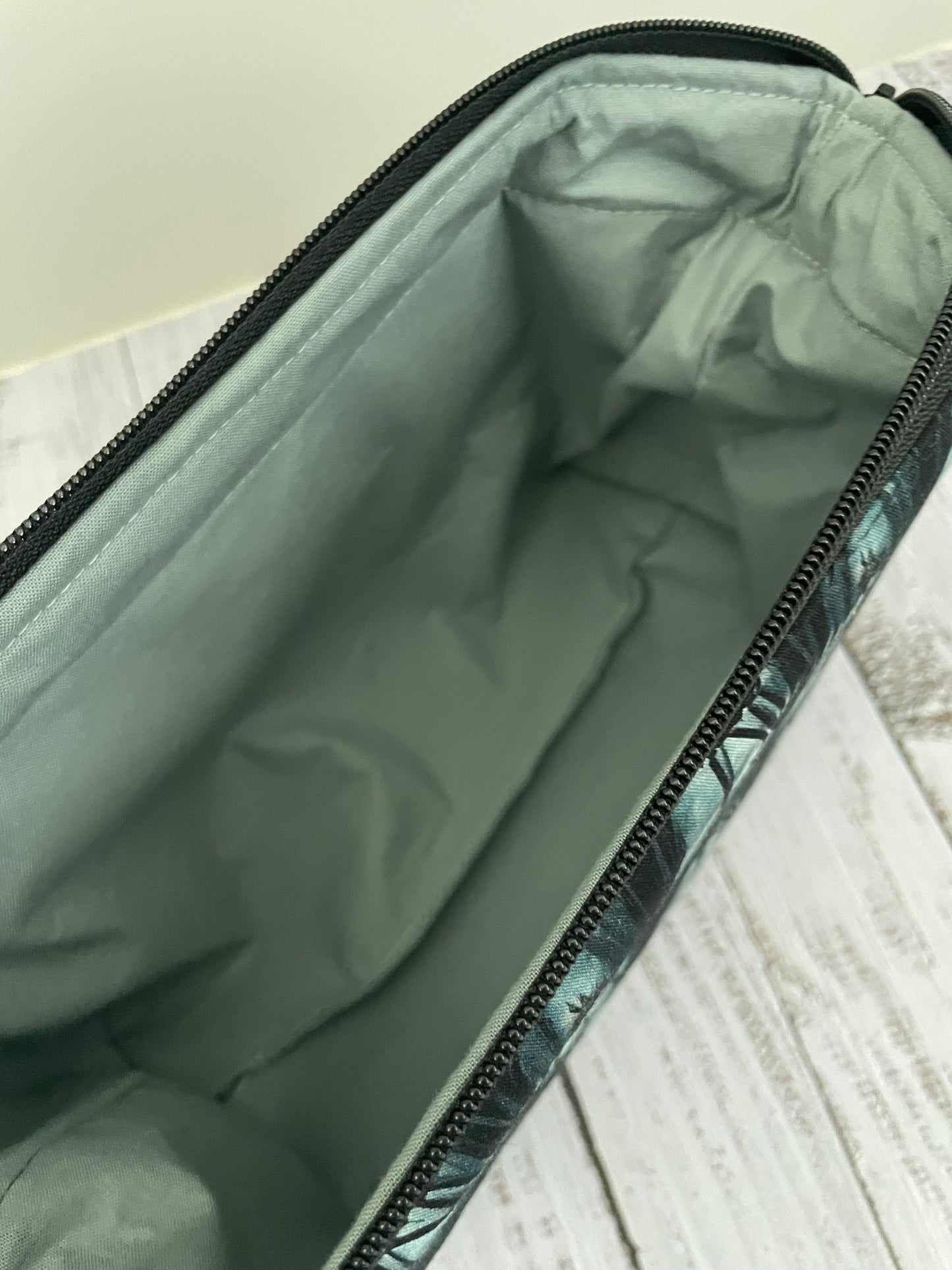 DANDELION MIST   ...CUSTOM PRINT  Small wire frame bag