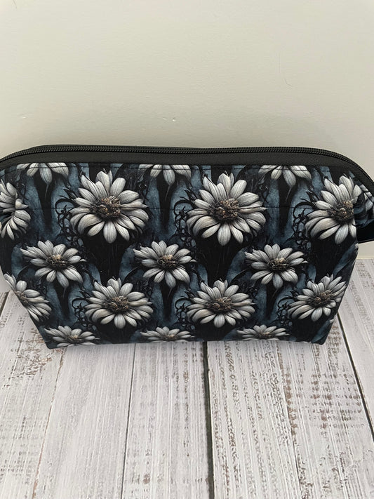 MIDNIGHT DAISY ...CUSTOM PRINT Small wire frame bag