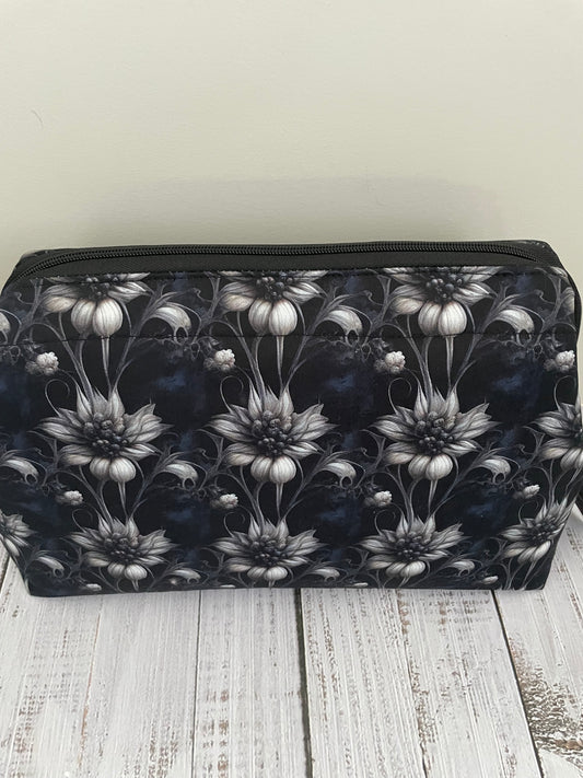 WHISPER FLORAL   .... Med Wire frame bag ...CUSTOM PRINT