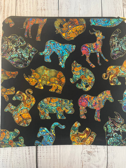 TAPESTRY ANIMALS LARGE  STITCHING BAG