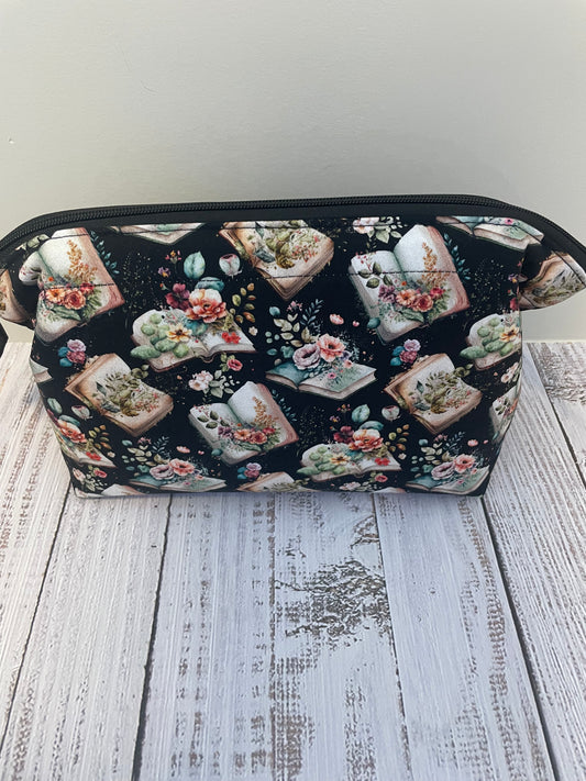 FLORAL BOOKS  .... Small wire frame bag..CUSTOM PRINT