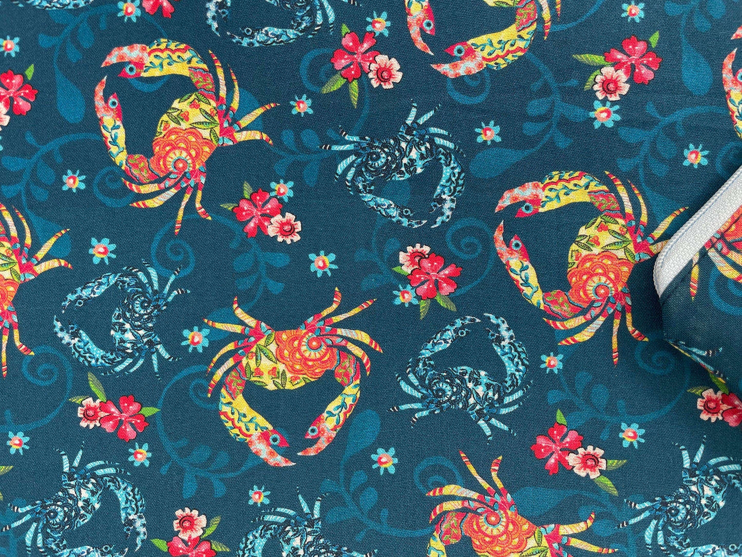 FLORAL CRAB  LARGE  STITCHING BAG & NOTIONS POUCH