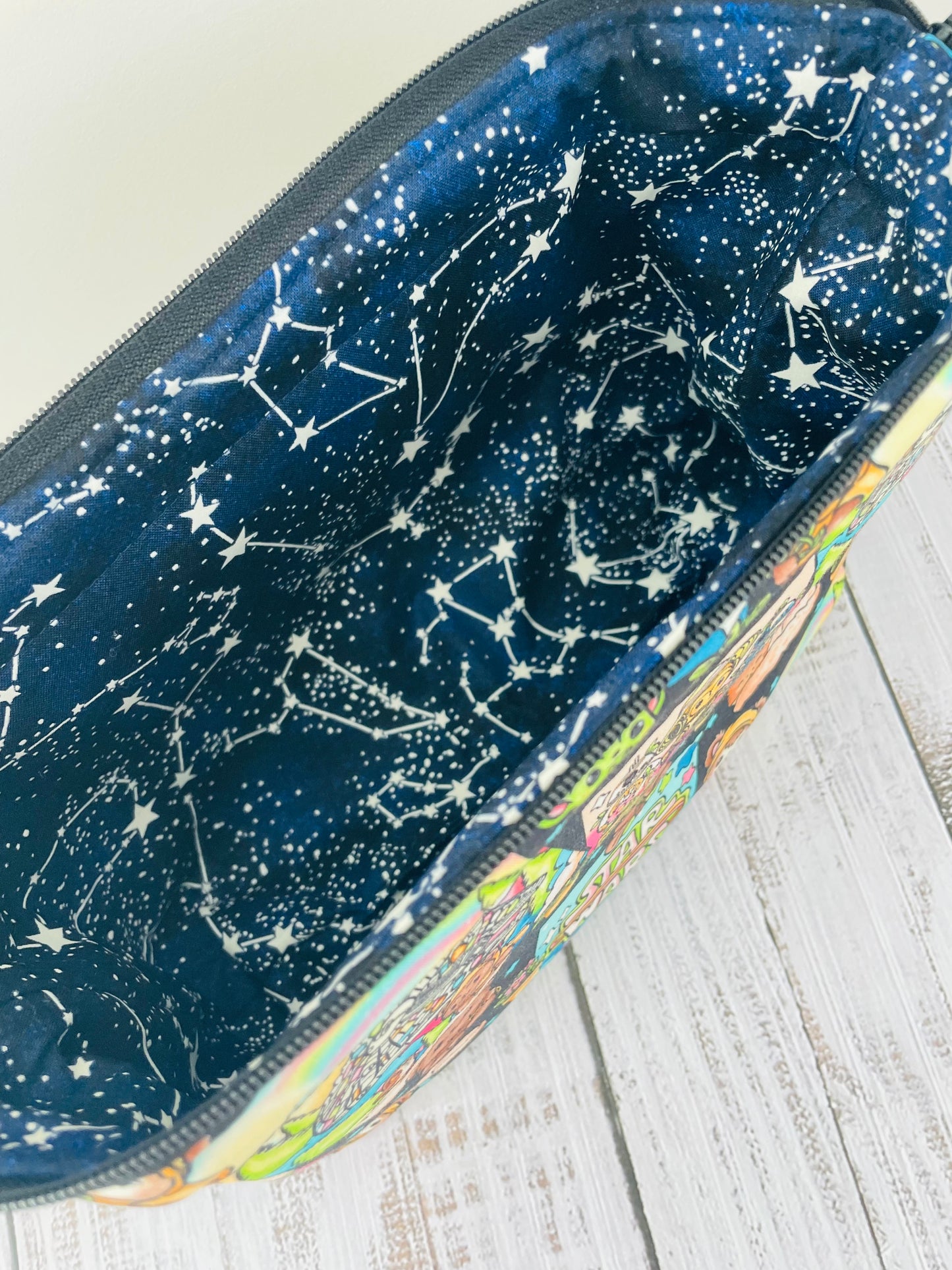 SPACE WARS COMIC STRIP ...Small wire frame  plus bag...CUSTOM PRINT ....LINING IS GLOW IN THE DARK , ACTIVATED BY LIGHT