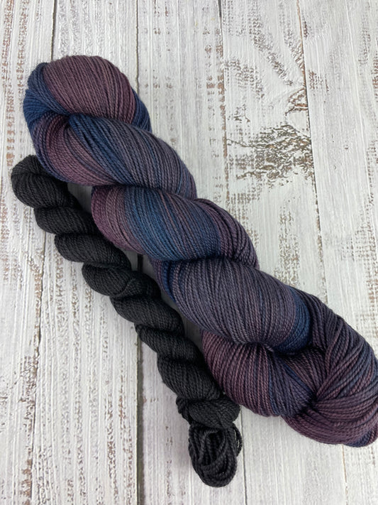 DARK SOUL DELUXE SOCKSET(1) ON LUSH FINGERING 2 PLY  ....EXCLUSIVE COLOURWAY .