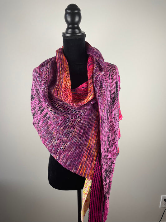 FIND YOUR FADE SHAWL  SAMPLE ....ADVENT KNIT....DESIGN BY DREA RENEE KNITS