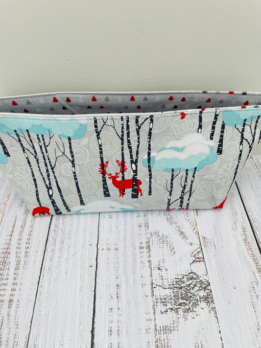 WINTER FOREST    ....CAKE CADDY