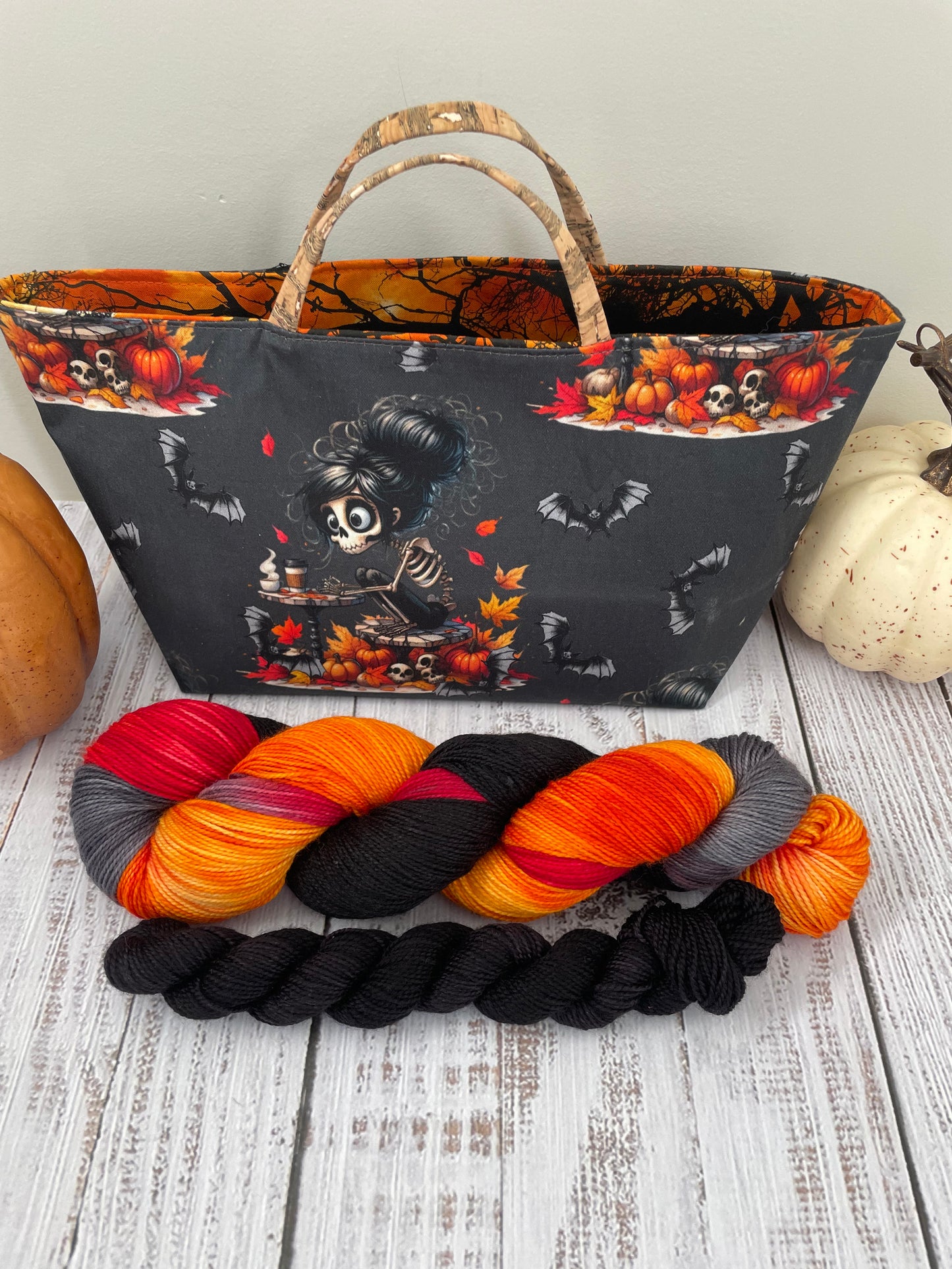 AUTUMN APPARITION SOCKSET AND BAGS ( SOLD SEPARATELY )THESE WILL SHOW SOLD OUT UNTIL THE LAUNCH TIME OCT 11 @ NOON MST