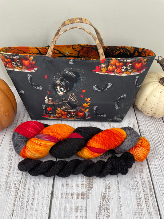 AUTUMN APPARITION SOCKSET AND BAGS ( SOLD SEPARATELY )THESE WILL SHOW SOLD OUT UNTIL THE LAUNCH TIME OCT 11 @ NOON MST