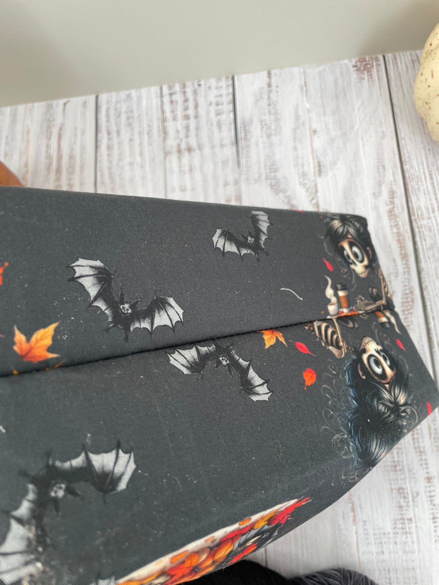 AUTUMN APPARITION SOCKSET AND BAGS ( SOLD SEPARATELY )THESE WILL SHOW SOLD OUT UNTIL THE LAUNCH TIME OCT 11 @ NOON MST