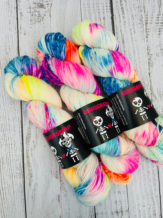 FUTTERWACKEN ....SOFT SOCK FINGERING WEIGHT ...BLACK LIGHT REACTIVE