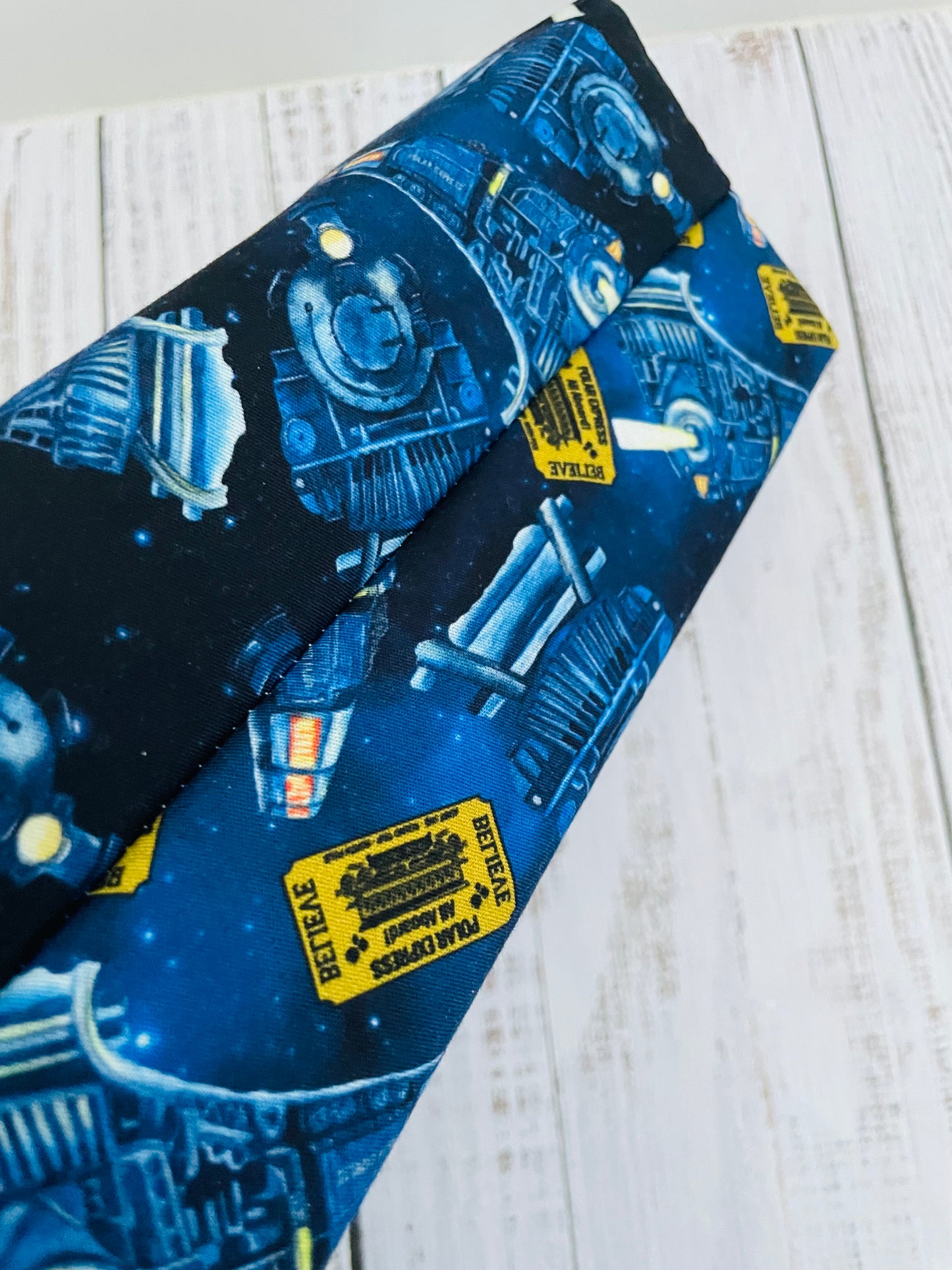 HOLIDAY TRAIN  ....CAKE CADDY......CUSTOM PRINT