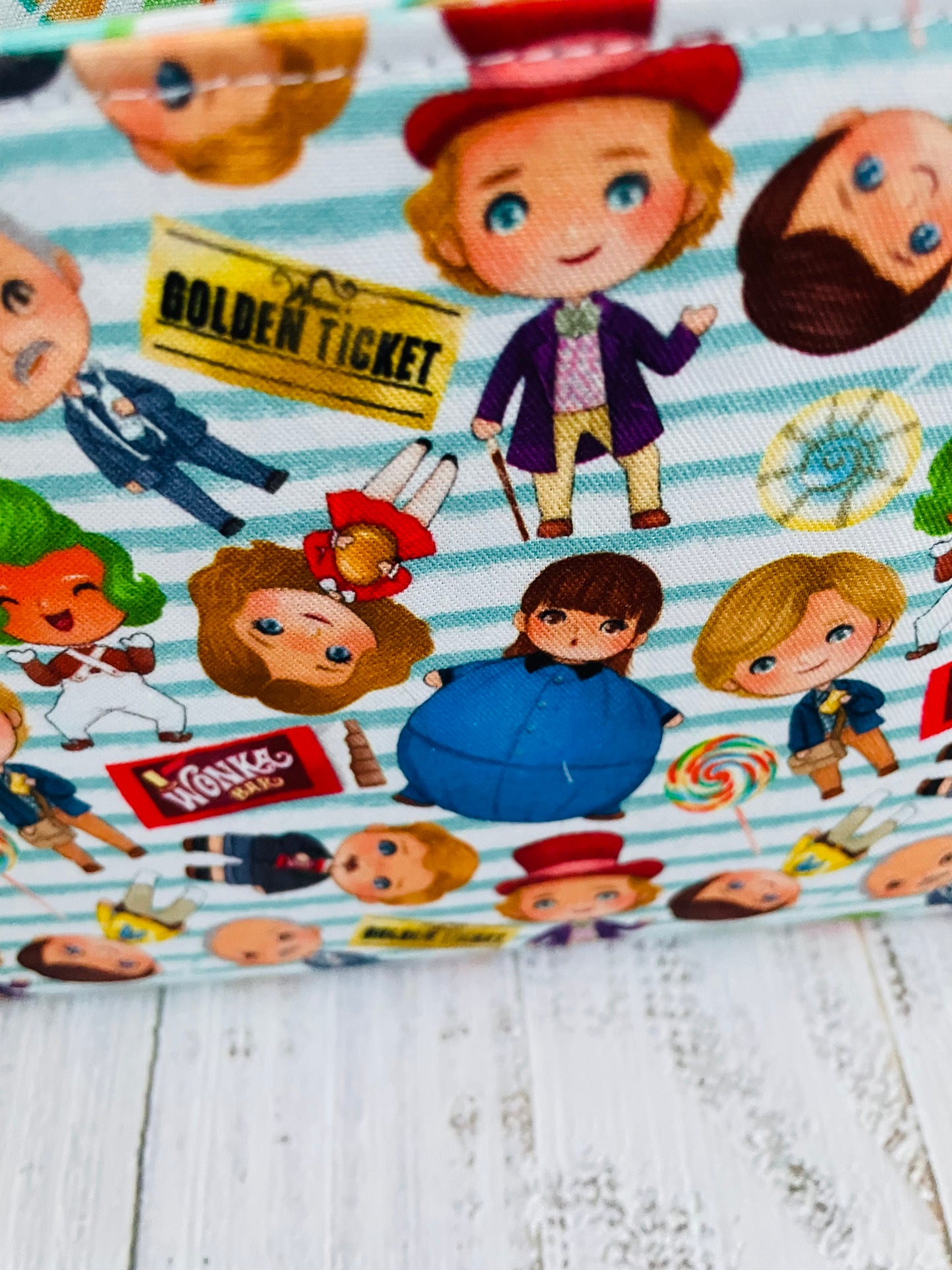 WILLY    ....CAKE CADDY......CUSTOM PRINT