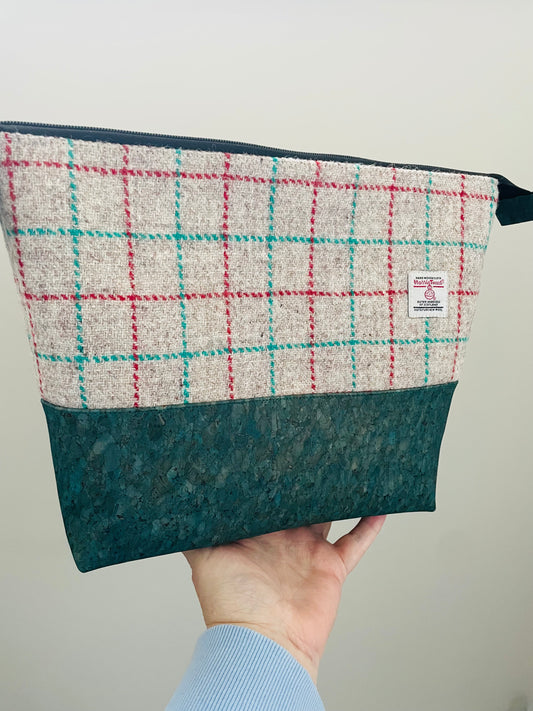 RED GREEN AND OATMEAL HARRIS TWEED .. Lifestyle plus bag (soft no wire , but interfaced )OCEAN GREEN CORK BOTTOM