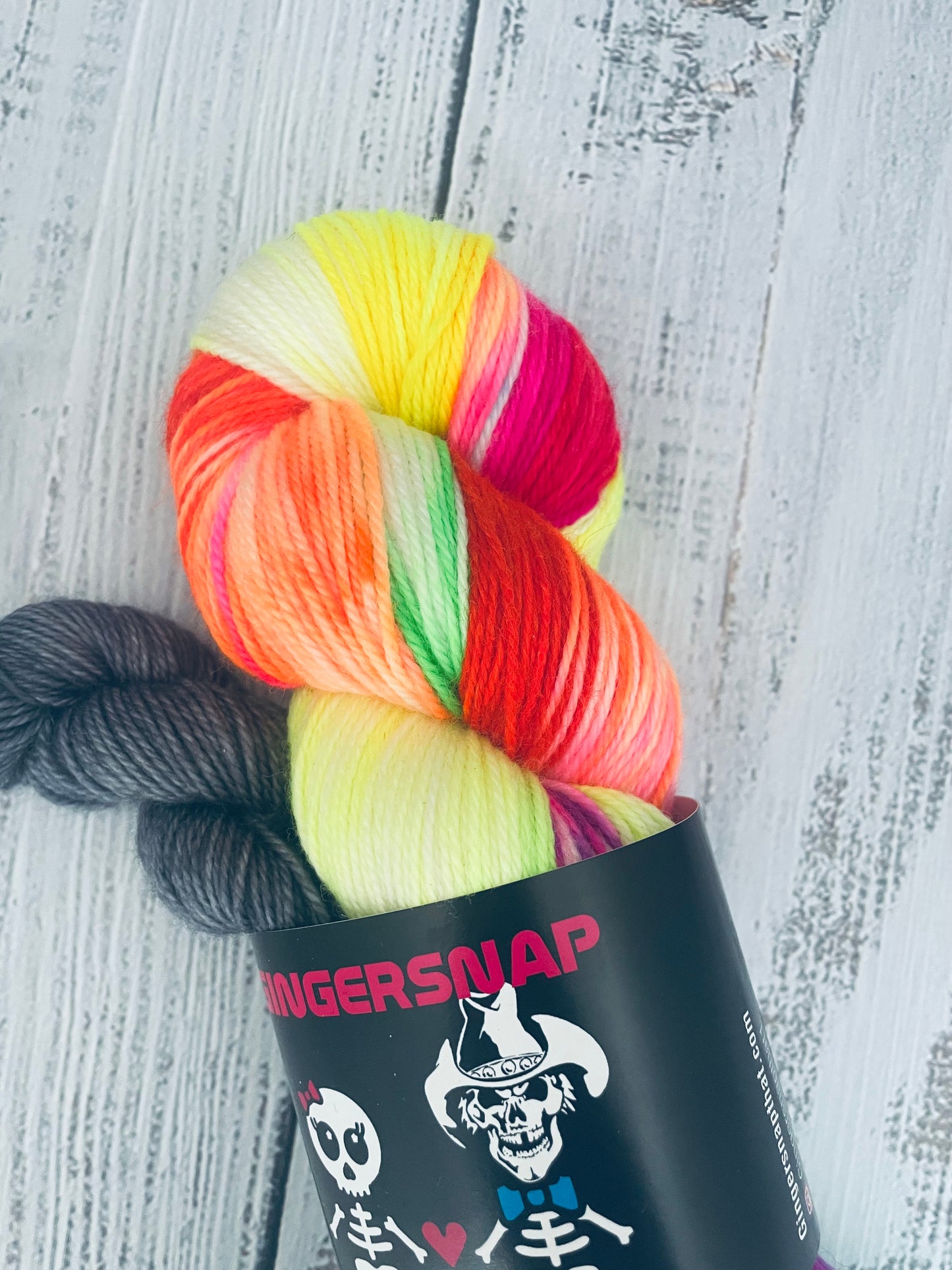 PRE-ORDER ....6 TH ANNUAL CHRISTMAS EVE CAST-ON BOX  .."GNOMEBODY DOES CHRISTMAS LIKE THIS"