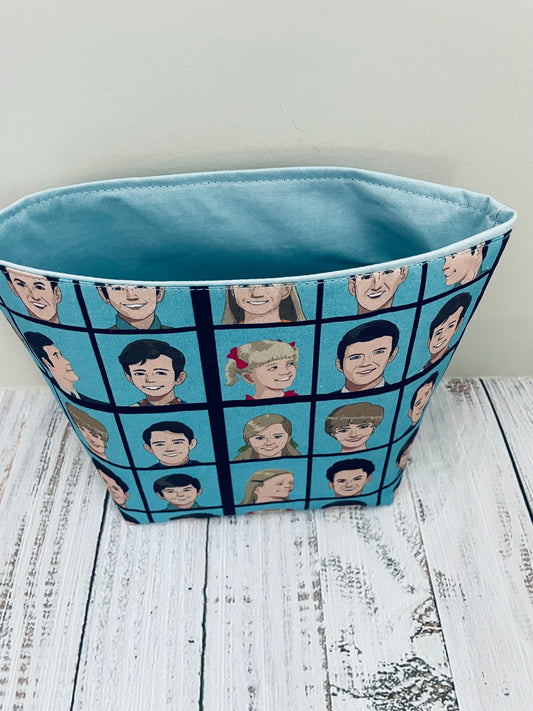 TV FAMILY   STITCH & STORE BOWL ...CUSTOM PRINT